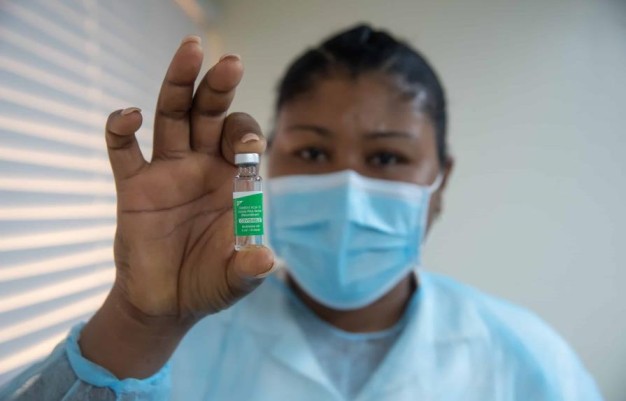 RD ha aplicado 15 millones de vacunas COVID-19 de los 38 millones que espera recibir