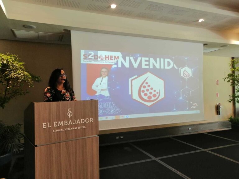 Hematólogos presentan protocolos nacionales e instalan directiva