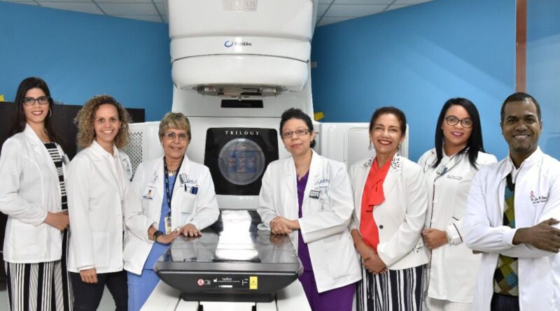 RADONIC celebra 20 años de servicios oncológicos