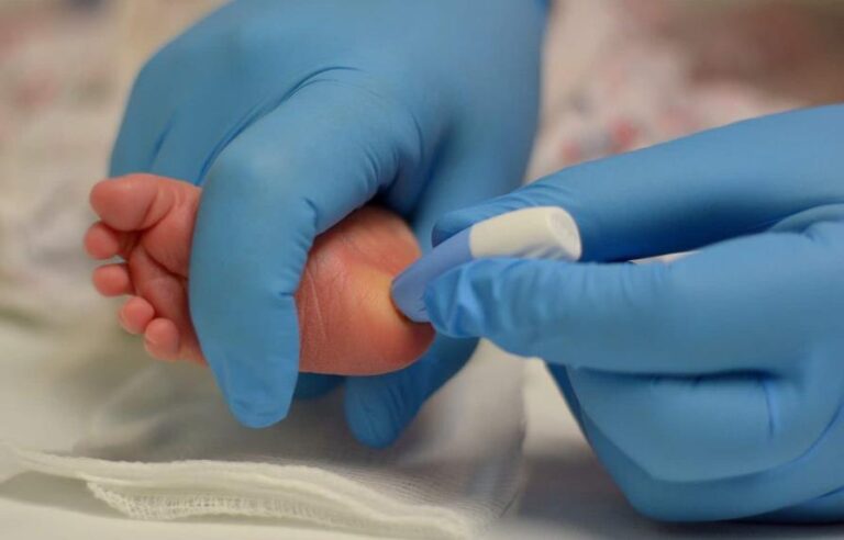 Sociedad de Pediatría pide al Congreso aprobar proyecto de ley de tamizaje neonatal