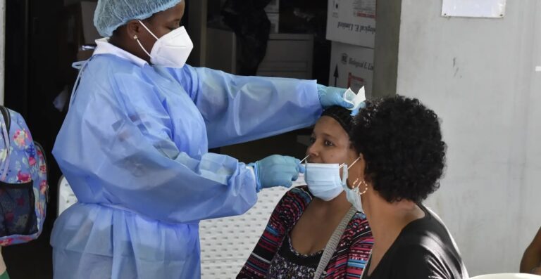 Salud notifica 128 casos covid-19 menos que ayer y ninguna muerte