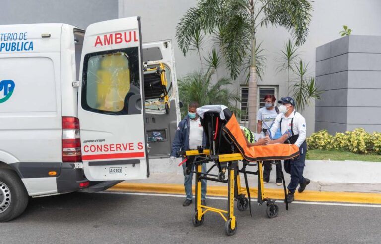 Consultas privadas no reciben pacientes con seguro de ARS Universal