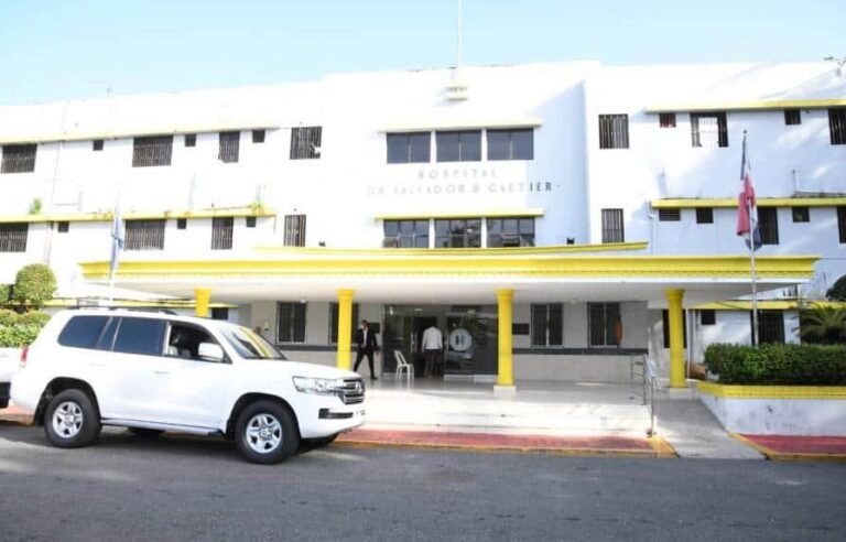 Muere mujer herida por custodio en el hospital Salvador B. Gautier