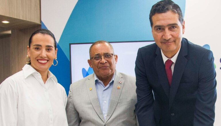 Inauguran Centro Médico Sanitas en el país