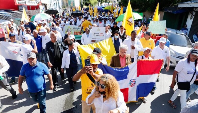 Médicos paralizarán clínicas privadas del Sur