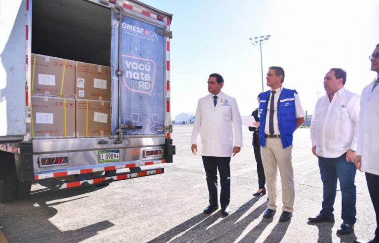 Presidente del CMD cree el cólera seguirá remontando en el país por la proximidad con Haití