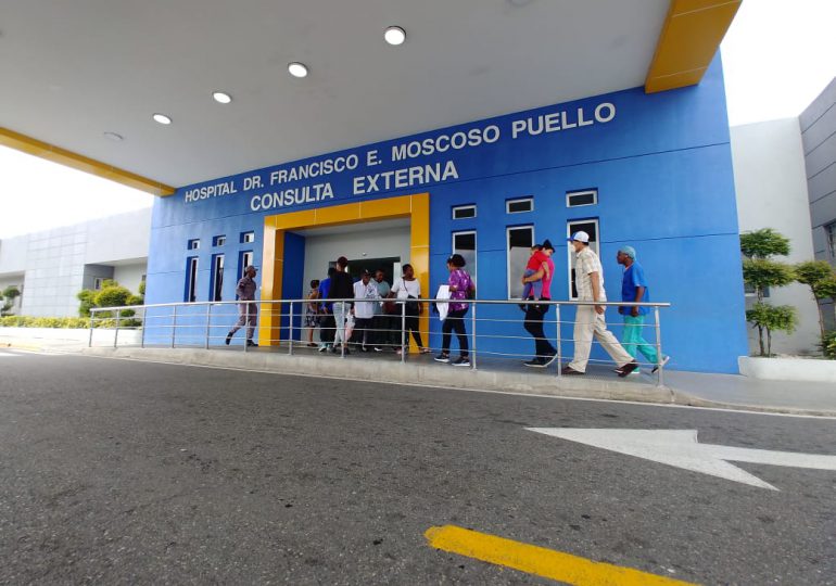 Especialista Moscoso Puello llama a no descuidar tratamiento epilepsia