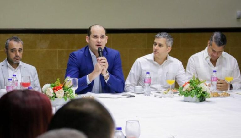 Abastecen de medicamentos a hospitales y farmacias del Norte