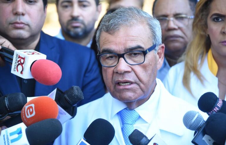 CMD levanta paro a cinco ARS y da plazo hasta el 7 de marzo para avanzar negociaciones