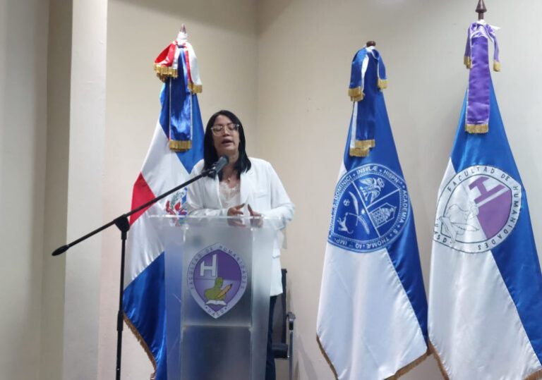 Doctora explica cómo se aplica la violencia sexual desde distintos escenarios