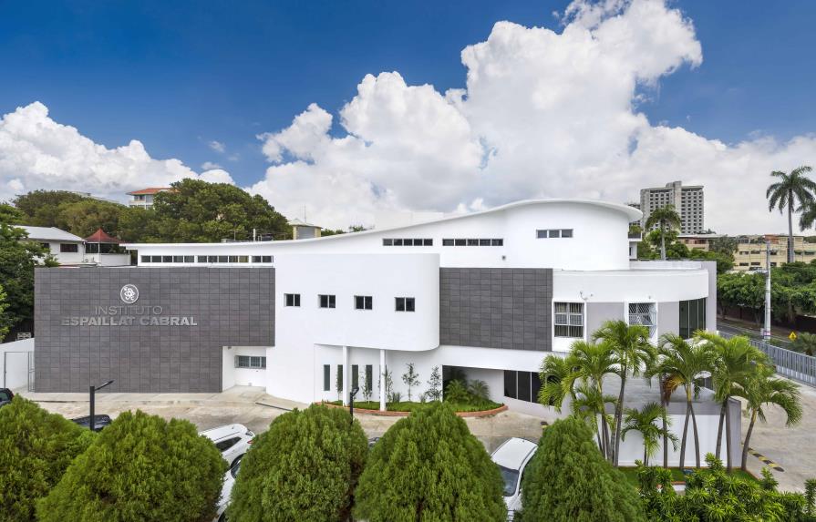 Instituto Espaillat Cabral, 53 años de oftalmología