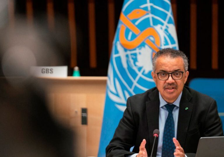 OMS declara el fin de la alerta máxima global por la pandemia de covid-19