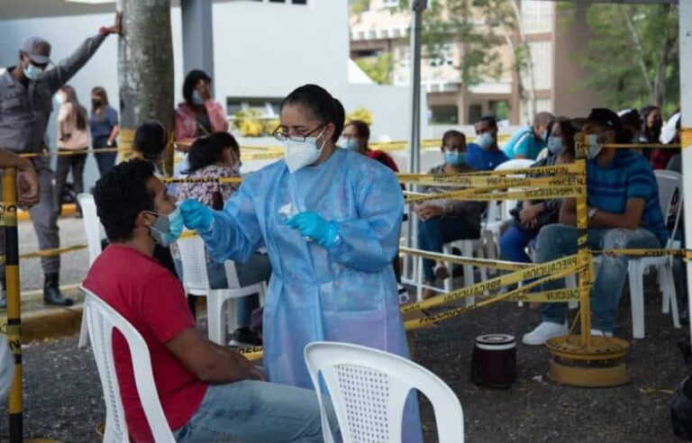 Consideran exagerado llamado a retomar uso de mascarillas por Covid-19