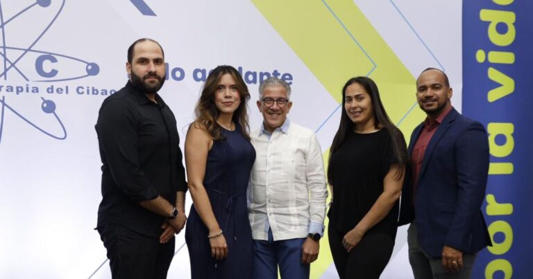 Centro Radioterapia del Cibao presenta nuevo equipo para tratamiento del cáncer