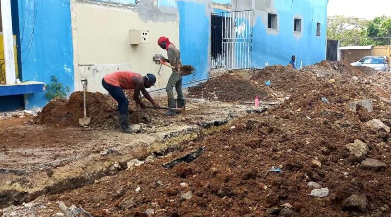Servicios de salud precarios en La Altagracia por falta de equipos y obras que se tardan en terminar