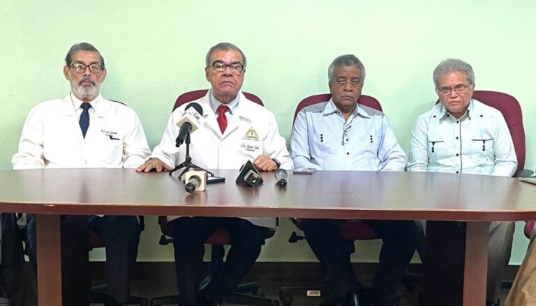 Colegio Médico cuestiona apresamiento a pasado presidente