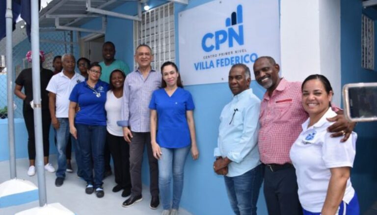 Remozan dos Centros de Primer Nivel en San José de Ocoa y San Cristóbal
