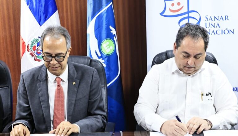 Firman acuerdo para fortalecer servicios de salud en el Sur