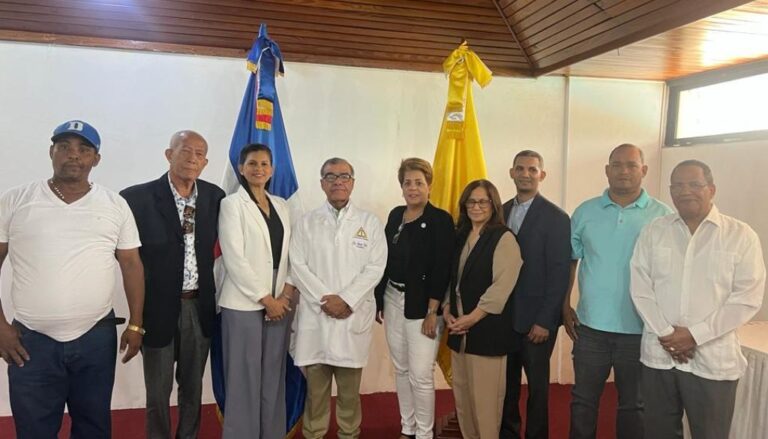 Médicos denuncian indiferencia de autoridades ante sus reclamos 