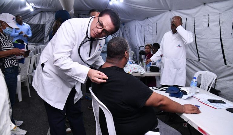  Ministerio de Salud se mantiene ofreciendo consultas y apoyo psicológico por tragedia ocurrida en San Cristóbal