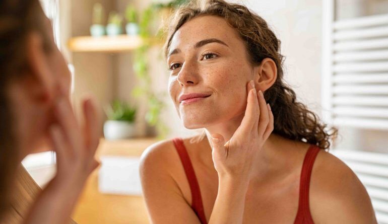 Resequedad en piel y comezón pueden ser síntomas asociados al hipotiroidismo