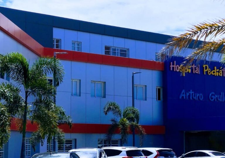 Hospital Arturo Grullón asiste de manera integral a niños y adolescentes con cáncer