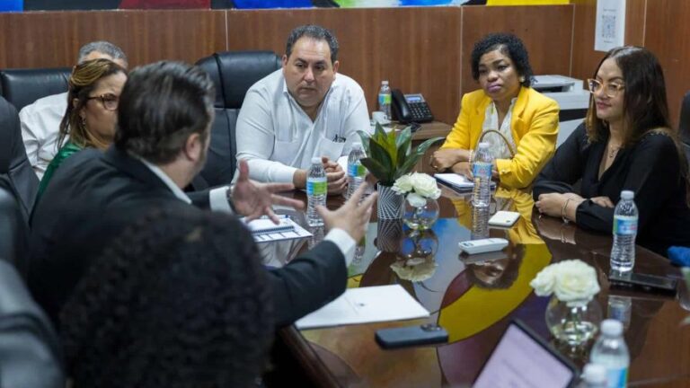 Simplificarán trámite para la pasantía médica de ley