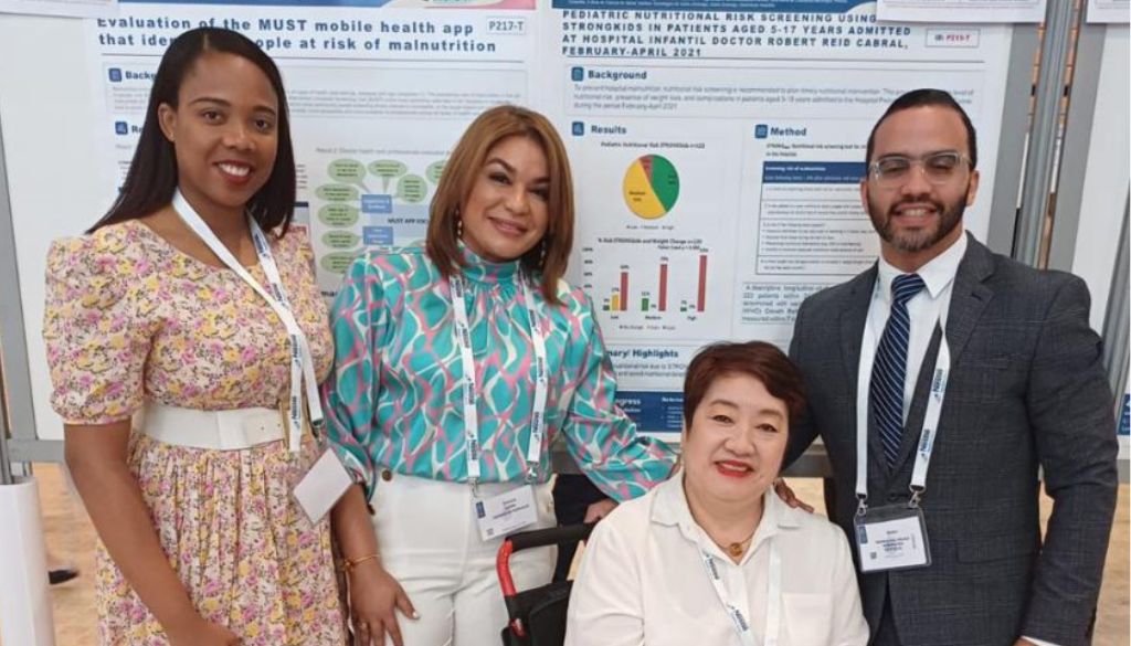 Nutriólogos dominicanos presentan trabajos en congreso internacional