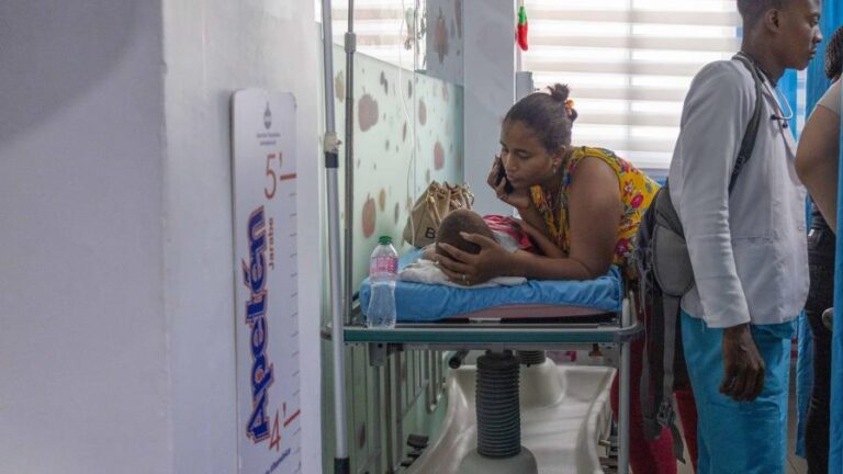 Clínicas privadas siguen llenas por sospechas de dengue