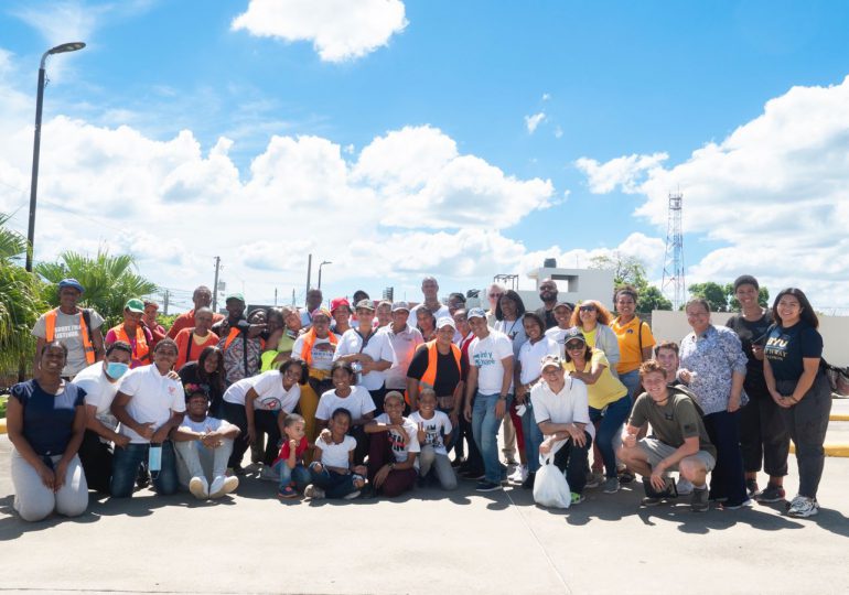 Miles voluntarios de la Iglesia de Jesucristo ayudan prevenir dengue en tres sectores Villa Mella