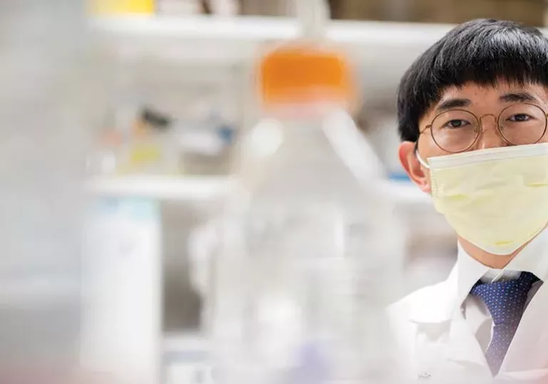 Investigación de Cleveland Clinic revela que las diferencias sexuales en la respuesta inmunitaria y el metabolismo impulsan la enfermedad de Alzheimer