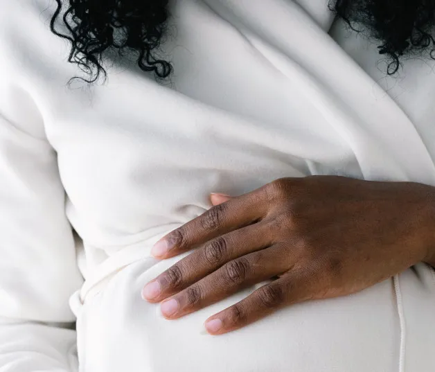 ¿Qué provoca que las mujeres sientan nauseas durante el embarazo?