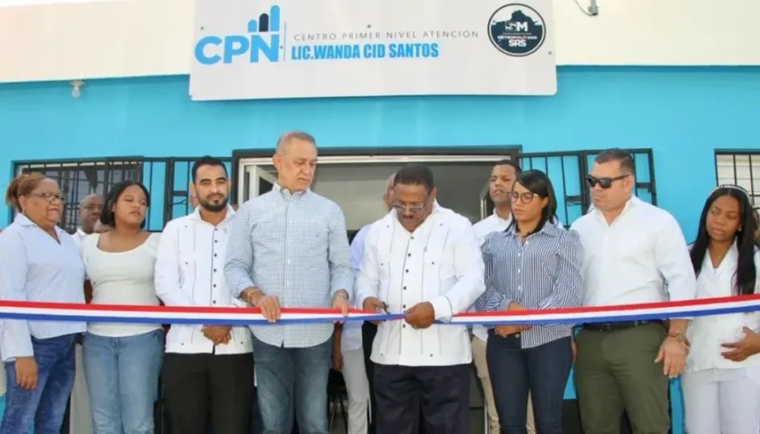 SRSM entrega centro de primer nivel de atención en Santo Domingo Norte