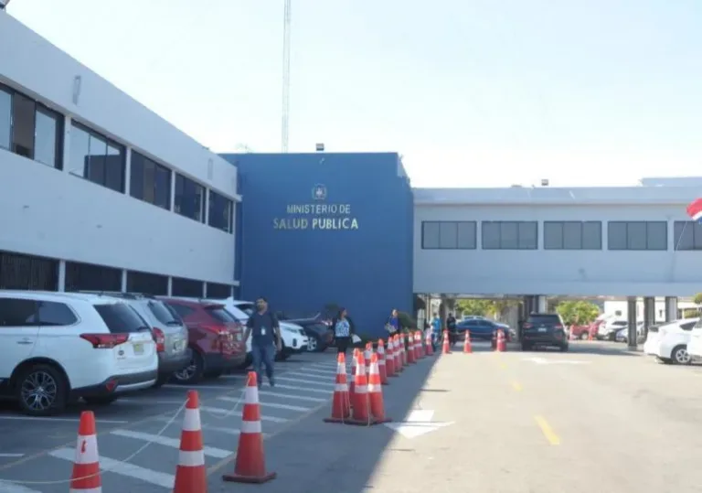 RD mantiene control sobre COVID-19; bajas tasas de hospitalización y avances en monitoreo