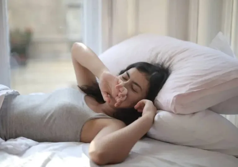 Por qué no todas las personas necesitan dormir ocho horas cada noche