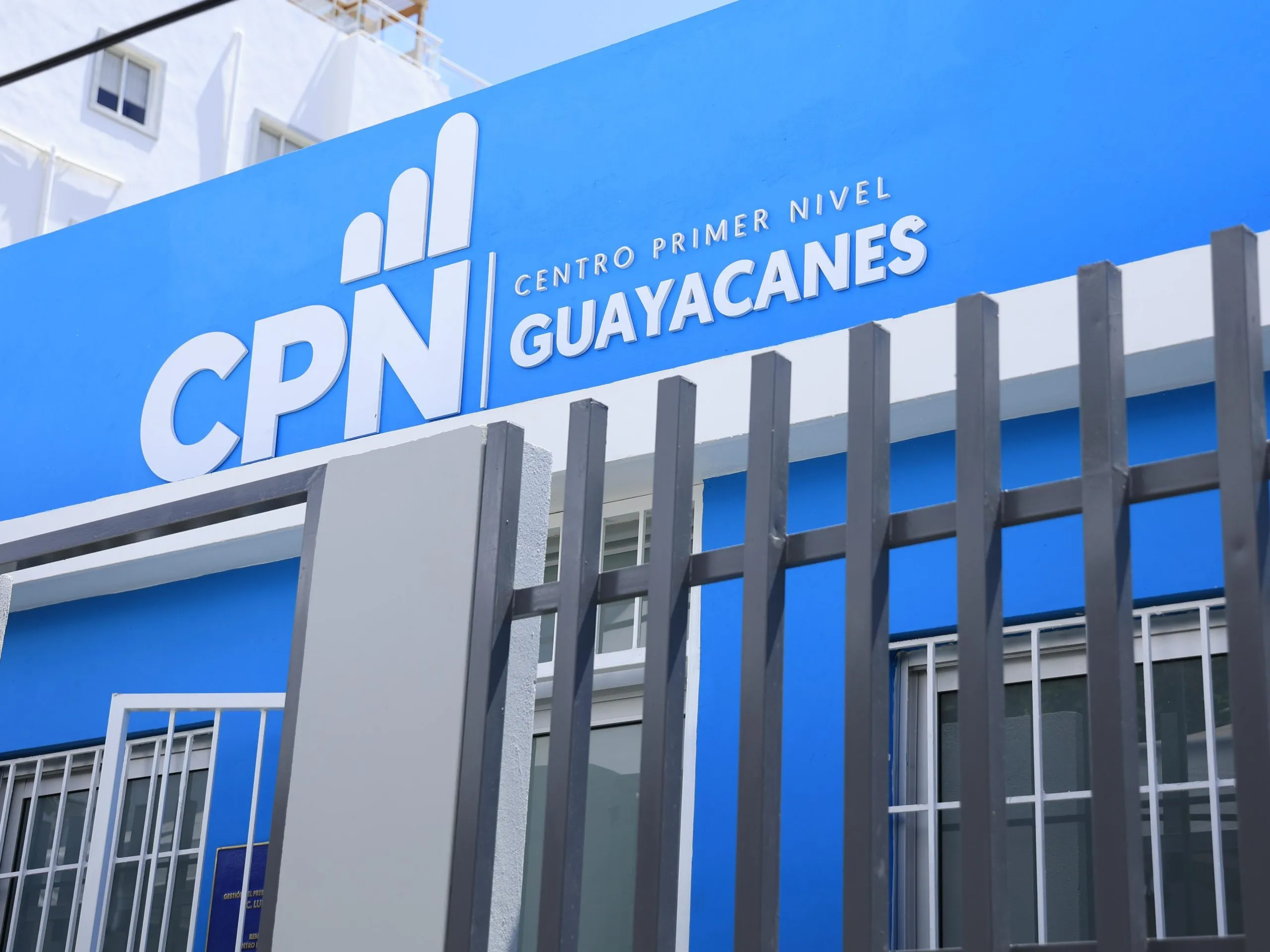 Gobierno inaugura dos nuevos centros salud primer nivel en SPM