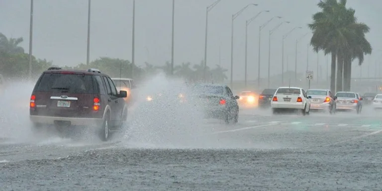 LLUVIAS-EN-RD.jpg