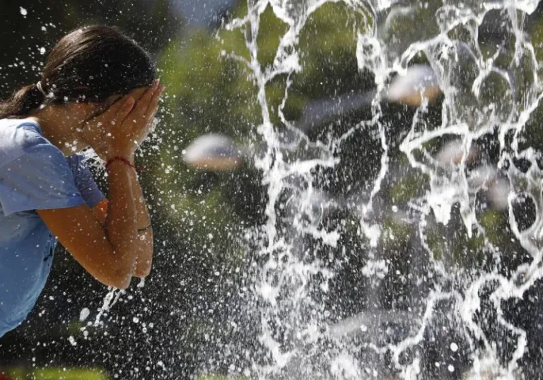 Médicos aconsejan medidas ante intensa ola de calor