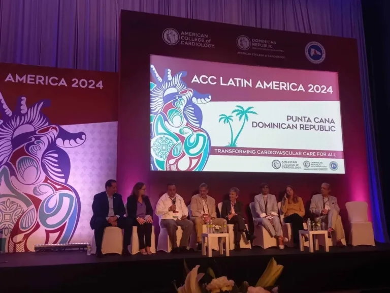 Ministro advierte comidas rápidas y ultraprocesadas afectan la salud cardiovascular