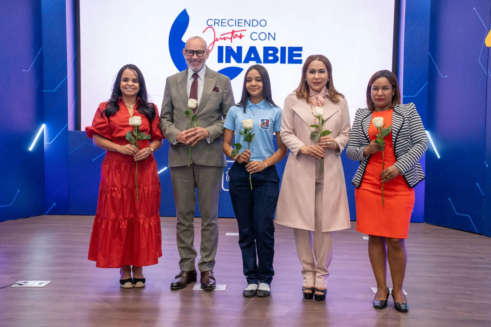 INABIE-MUJER-2.jpeg