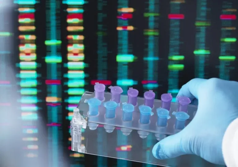 La genómica y la biotecnología impulsan la revolución de la medicina personalizada