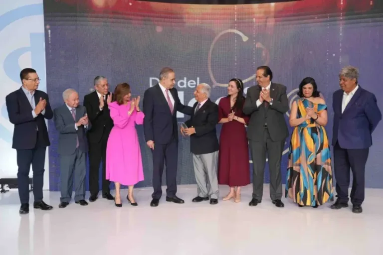 Hospital General de la Plaza de la Salud celebra el Día del Médico con homenaje especial
