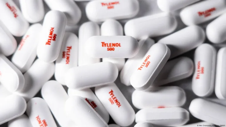 OMS descarta vínculo autismo con paracetamol y las vacunas