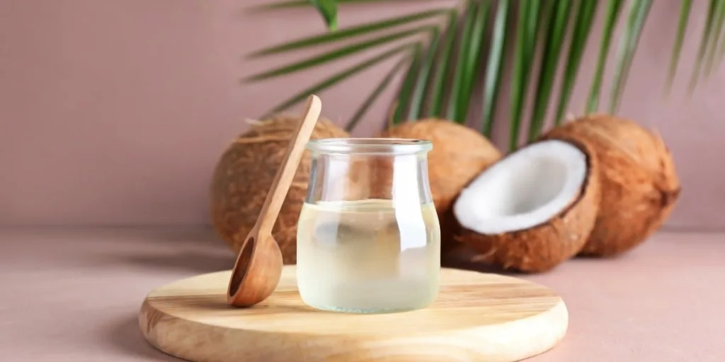 Aceite de coco en la dieta: qué revela la ciencia sobre este popular ingrediente
