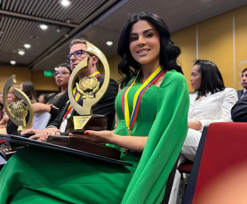 La doctora Tania Medina recibe prestigioso premio en Colombia por su liderazgo en salud