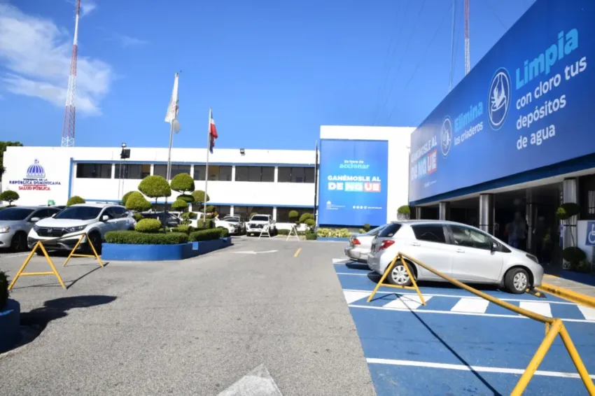 Ministerio de Salud informa detección de tres casos importados de chikungunya