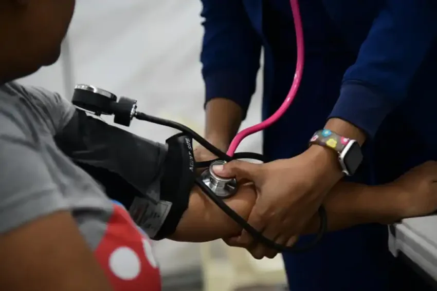 Ministerio de Salud lleva operativo gratuito “Más Salud y Bienestar” a Los Alcarrizos