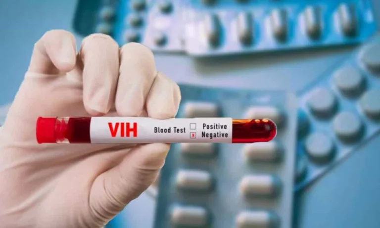Conavihsida alerta que unas 20 mil personas con VIH han abandonado tratamiento
