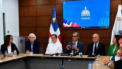 Clínicas levantan suspensión de servicios a ADARS y ARS Futuro