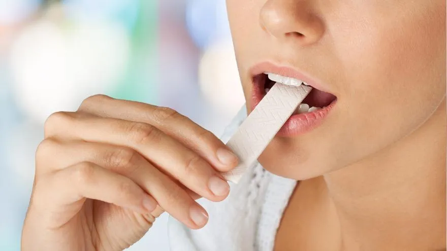 Chicles sin azúcar y corazón: 3 riesgos que revela la ciencia